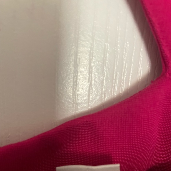 Cute, elegant & sexy short sleeve dress by Cache. - Picture 8 of 9